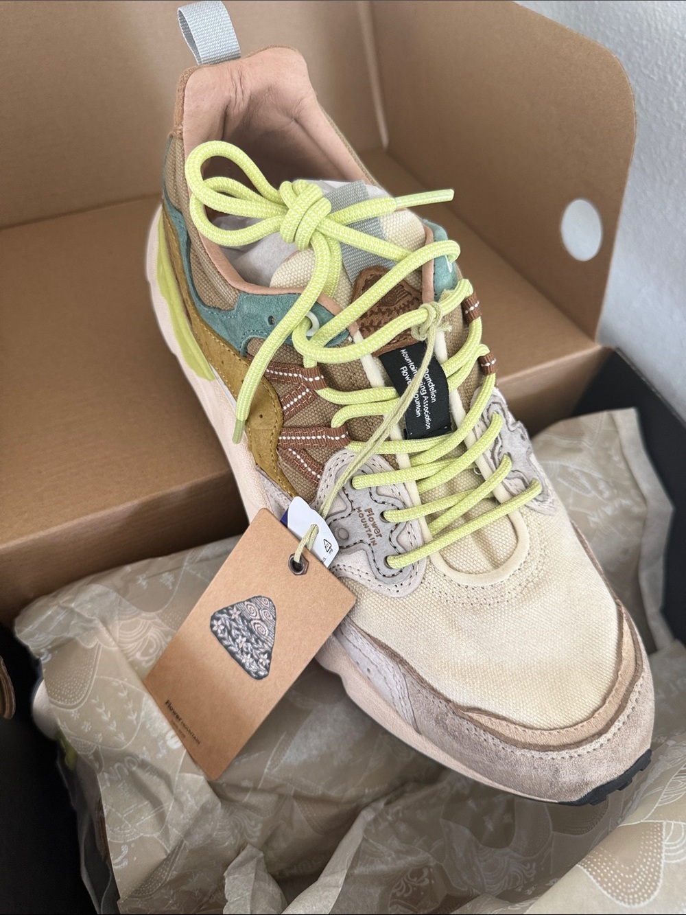Flower Mountain Yamano 3 Uni sneaker NWT